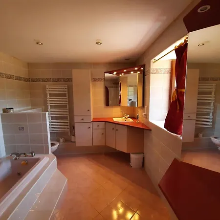 Jolie Maison De Avec Piscine * Flaujac-Gare