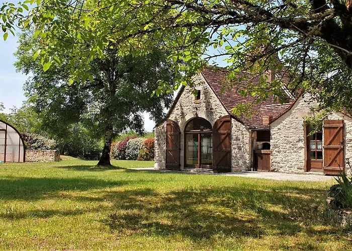 Jolie Maison De Avec Piscine Flaujac-Gare