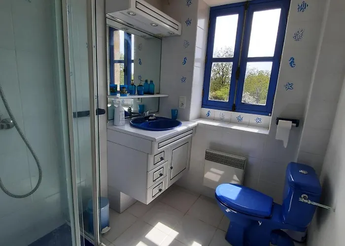 Jolie Maison De Avec Piscine Flaujac-Gare